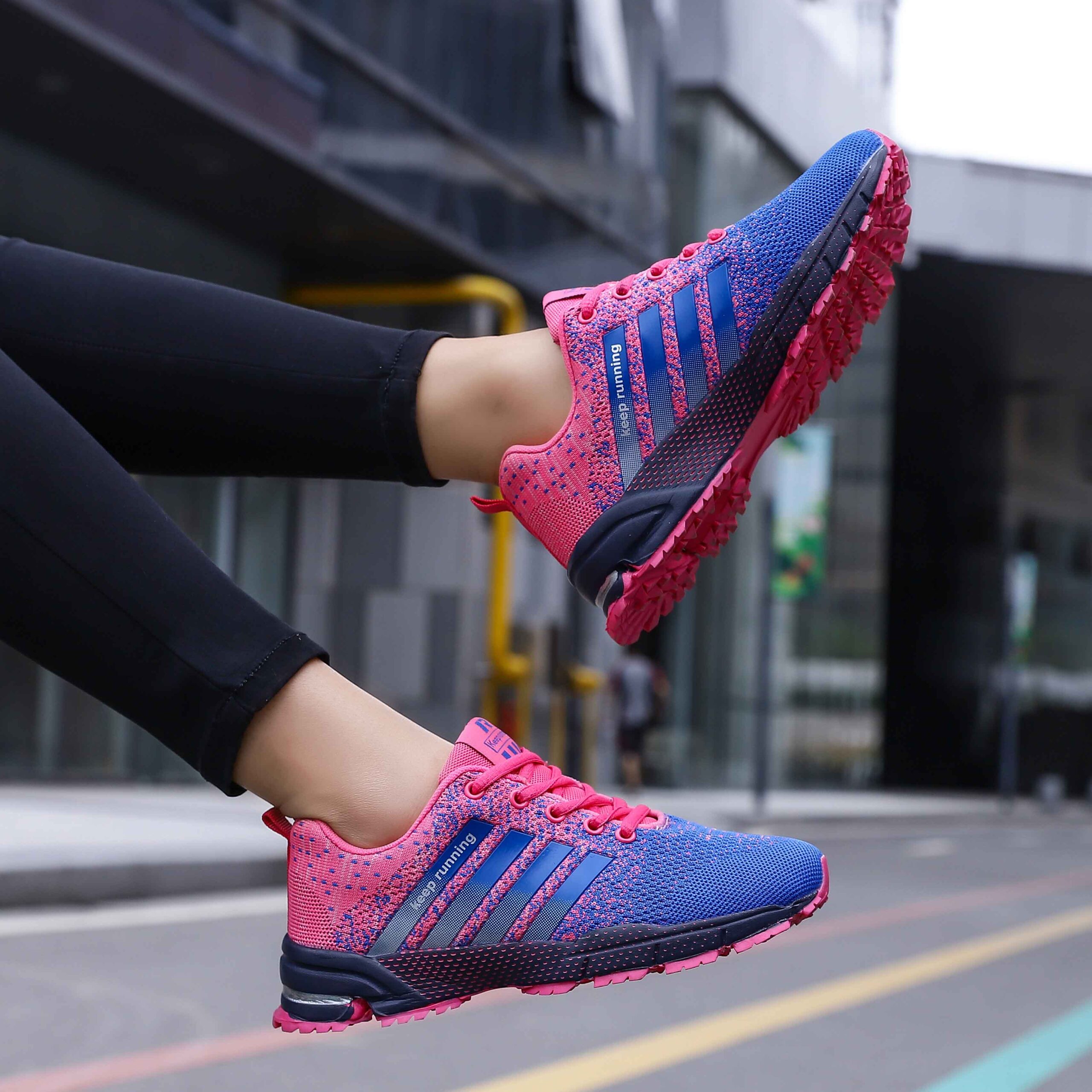 KEEP RUNNING Casual Sports Sneakers KEEP RUNNING Casual Sports Sneakers