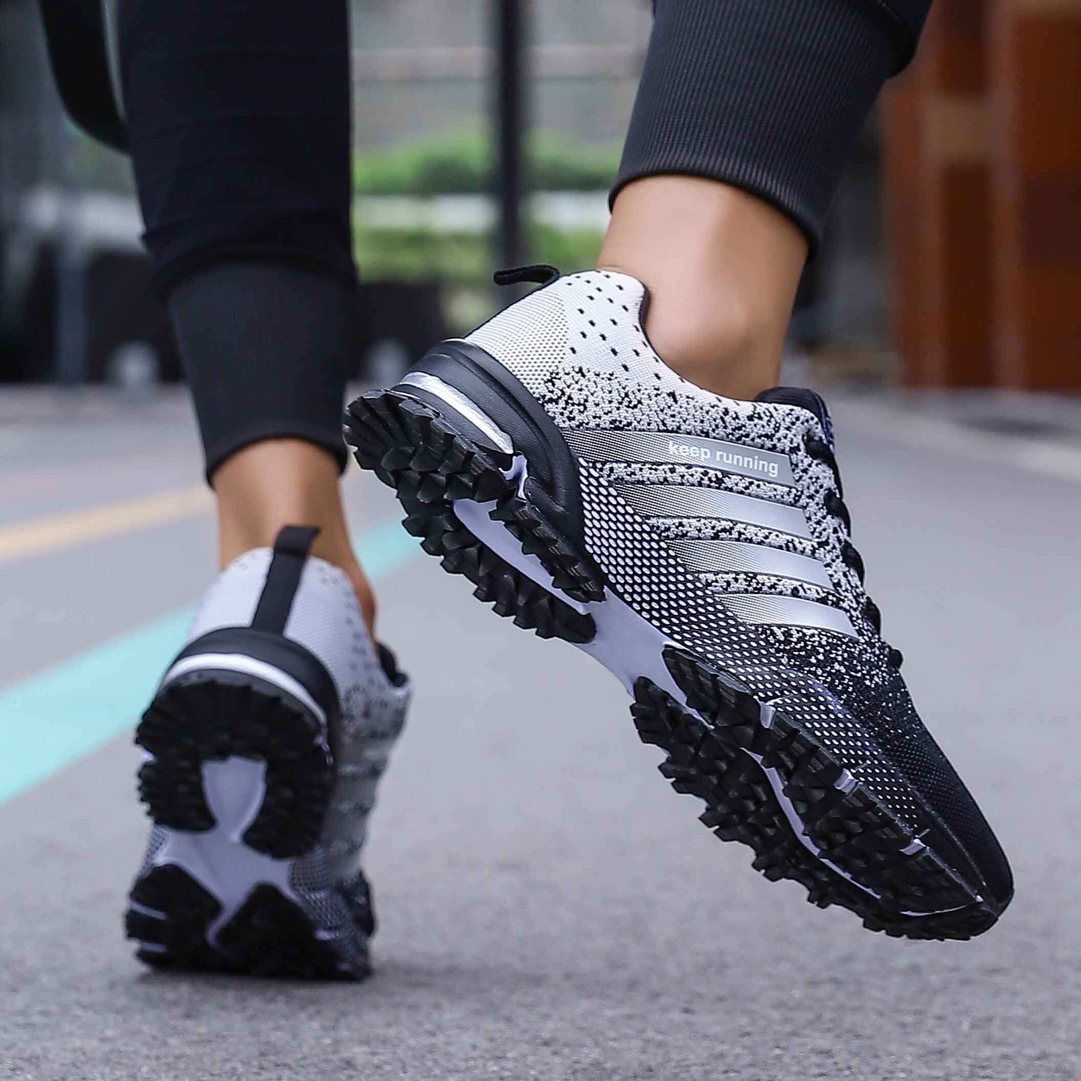 KEEP RUNNING Casual Sports Sneakers KEEP RUNNING Casual Sports Sneakers